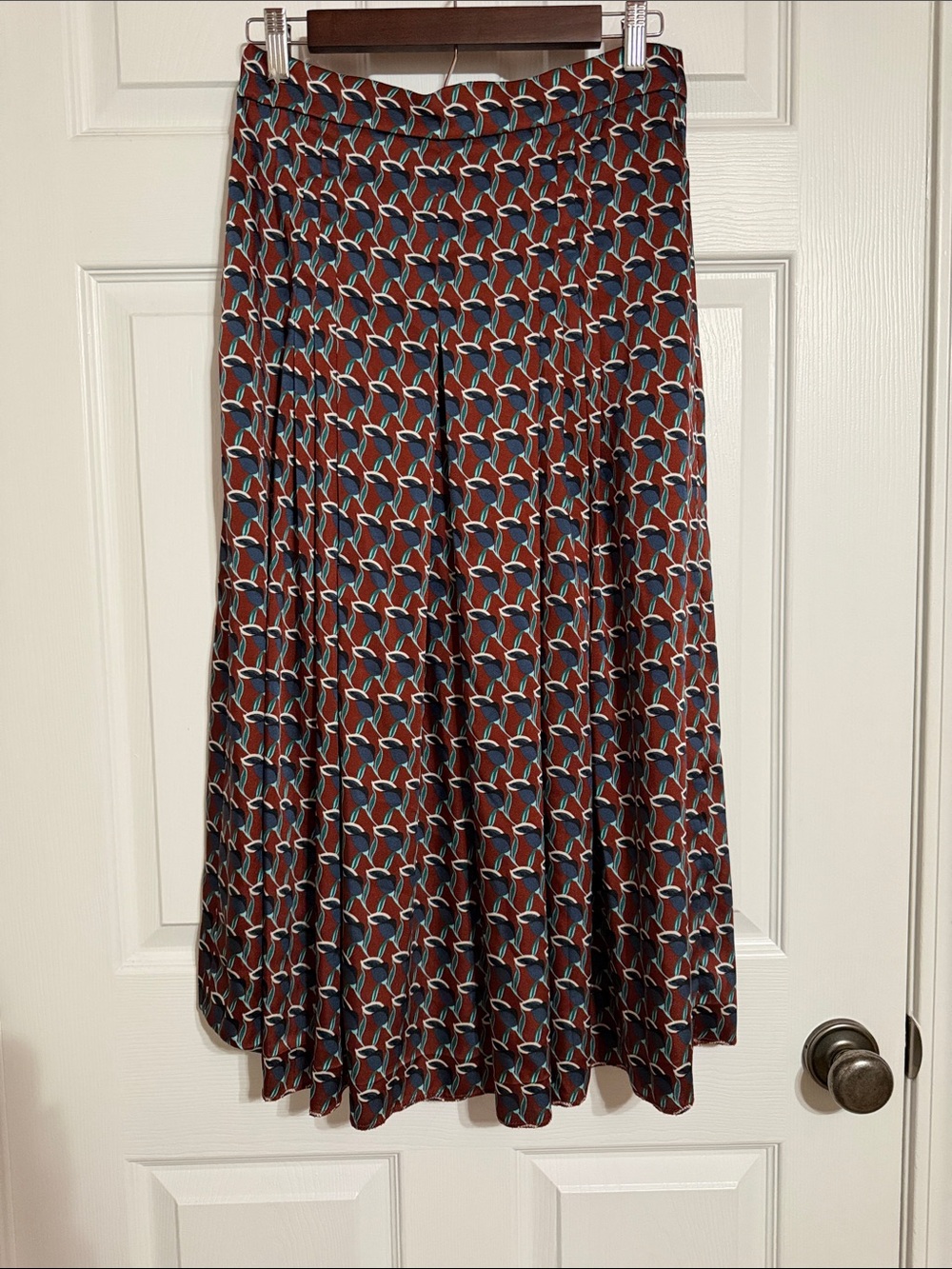 Zara Rust Patterned Skirt - Picture 2 of 3
